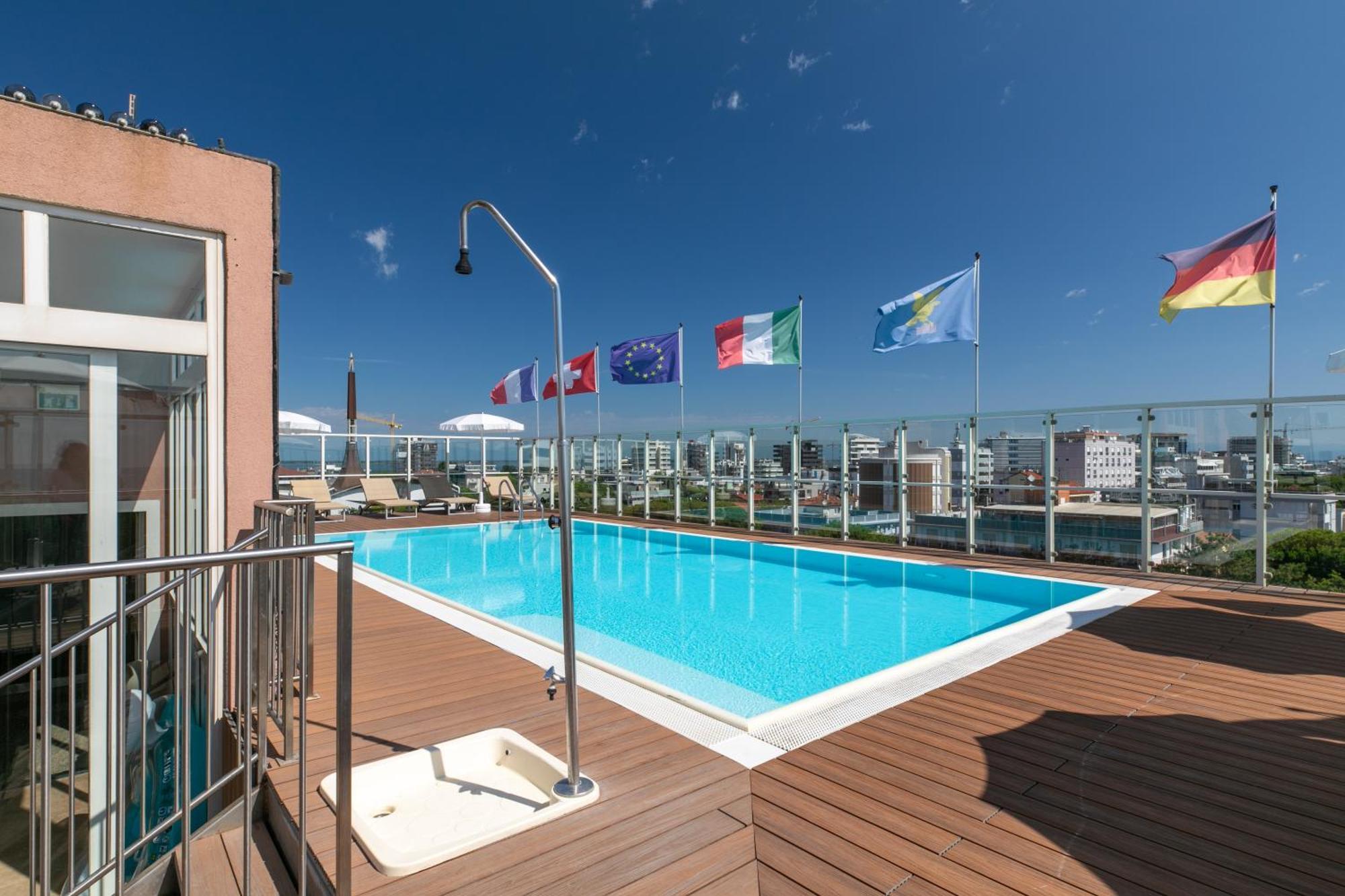 Hotel Villa Doimo Lignano Sabbiadoro Exterior foto